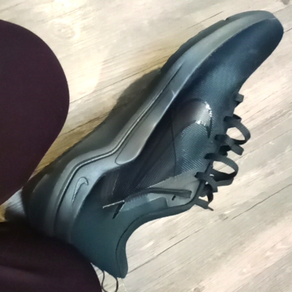 Nike SZ 12 ALL BLACK